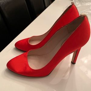 SJP Sarah Jessica Parker Lady Pump
